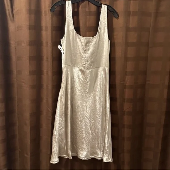 NWT Vince Shiny Slip Dress $295 size - Picture 2 of 5